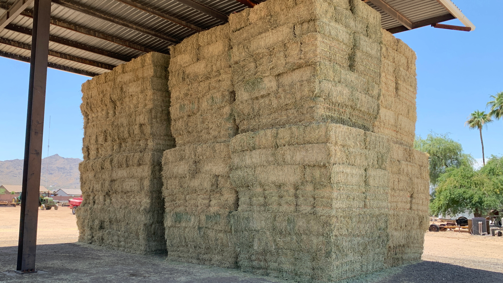 carver_mountain_premium_hay